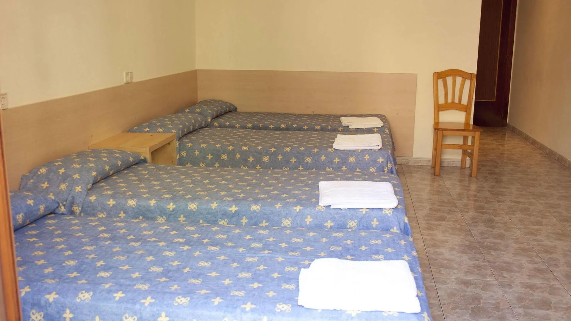 Hostal Abrevadero Barcellona Affittacamere